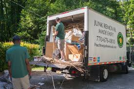 Best Construction Debris Removal  in Wilton Manors, FL